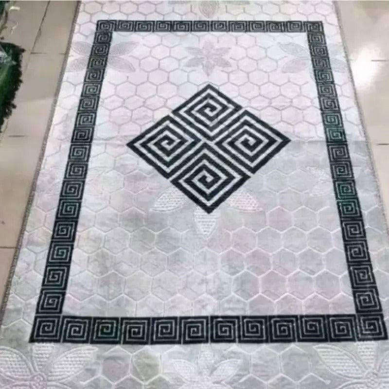 Super Soft Non-Slip Greek Rug 200x 300cmMachine Washable Non-Woven Fabric