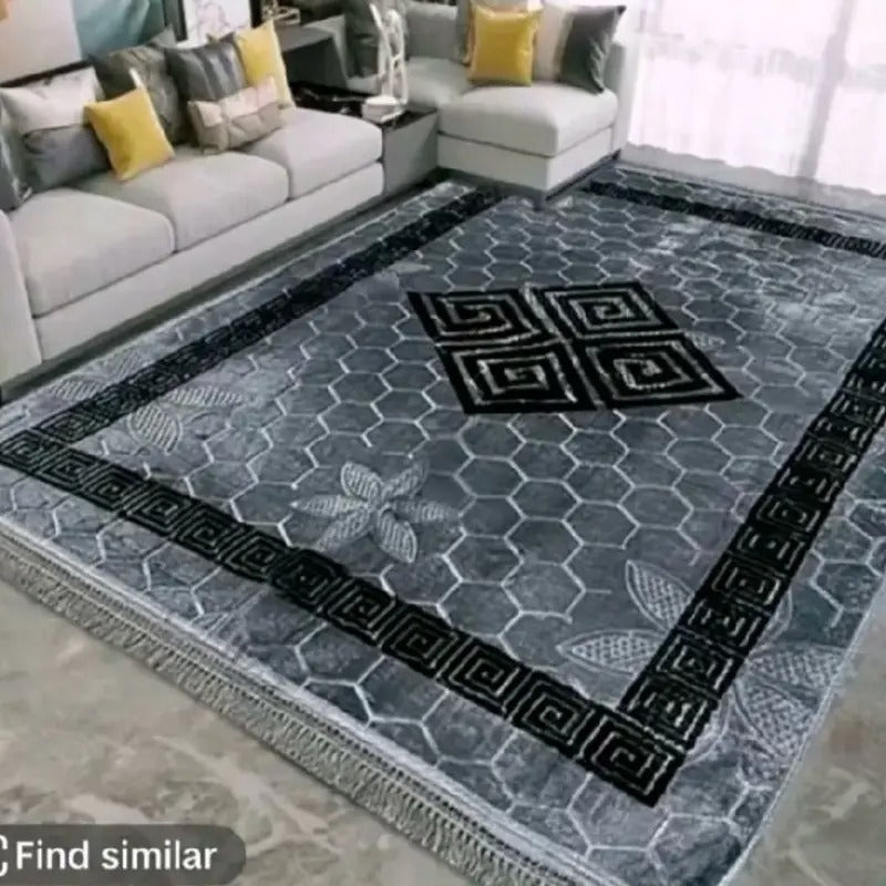 Super Soft Non-Slip Greek Rug 200x 300cmMachine Washable Non-Woven Fabric