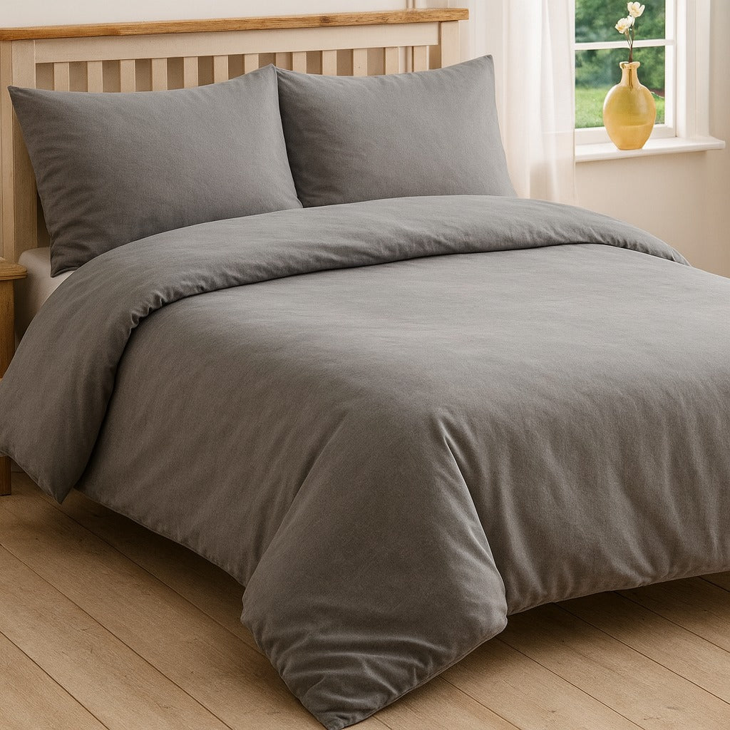 Luxury Plain Dyed Bedsheet with Duvet Cover Set with Pillowcases for Double and King Size Bed